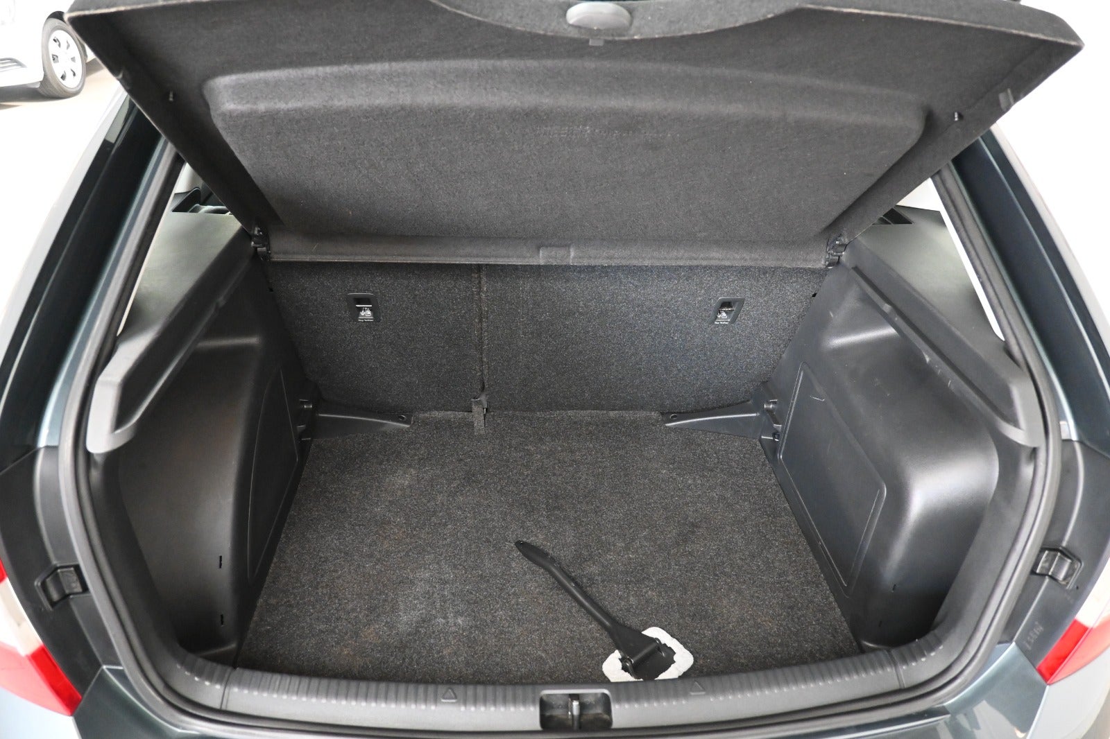 Skoda Rapid TSi 90 Ambition Spaceback DSG