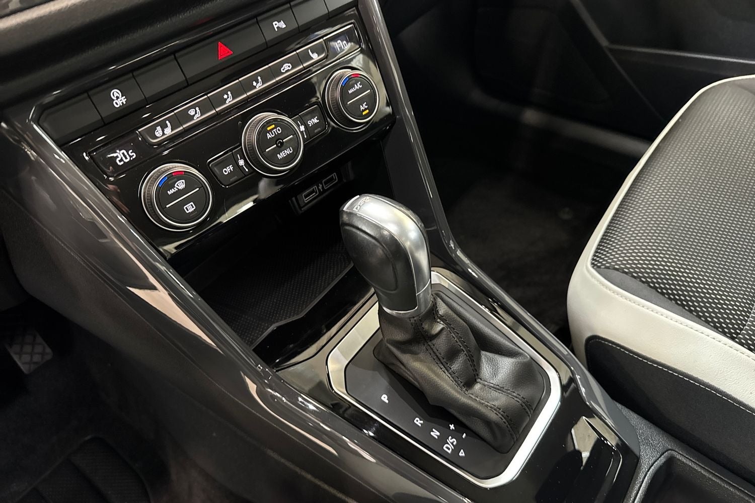 Billede af VW T-Roc 1,5 TSi 150 Sport DSG
