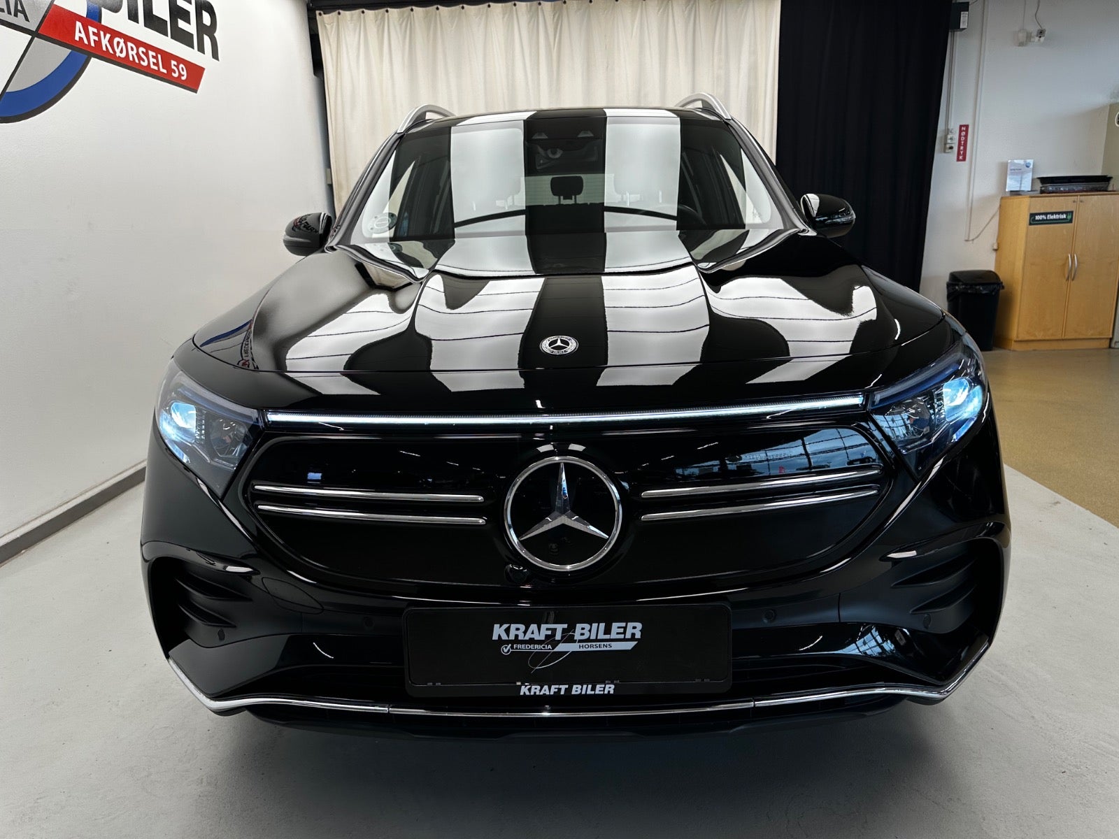 Billede af Mercedes EQB350  4Matic