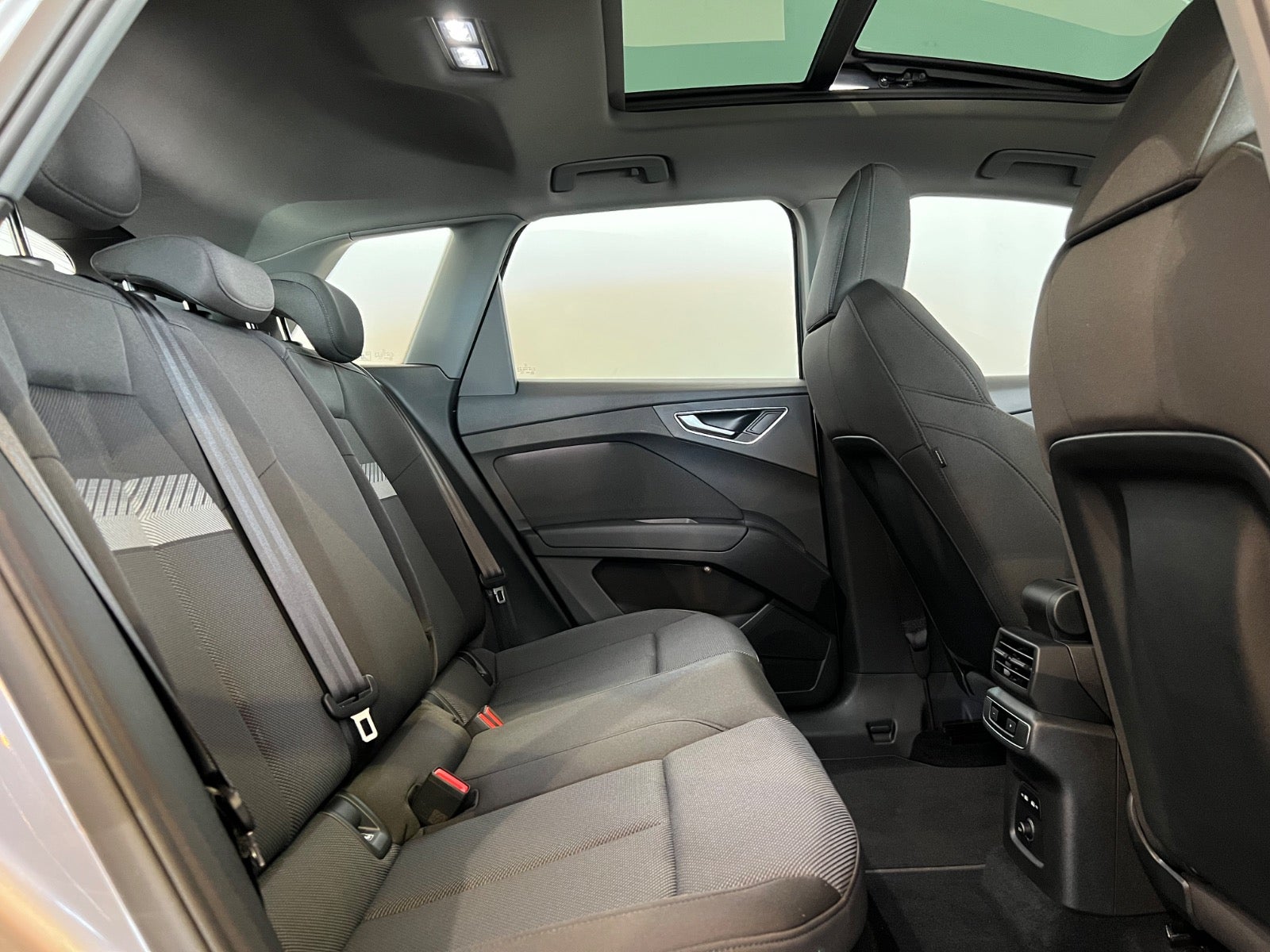 Audi Q4 e-tron Advanced