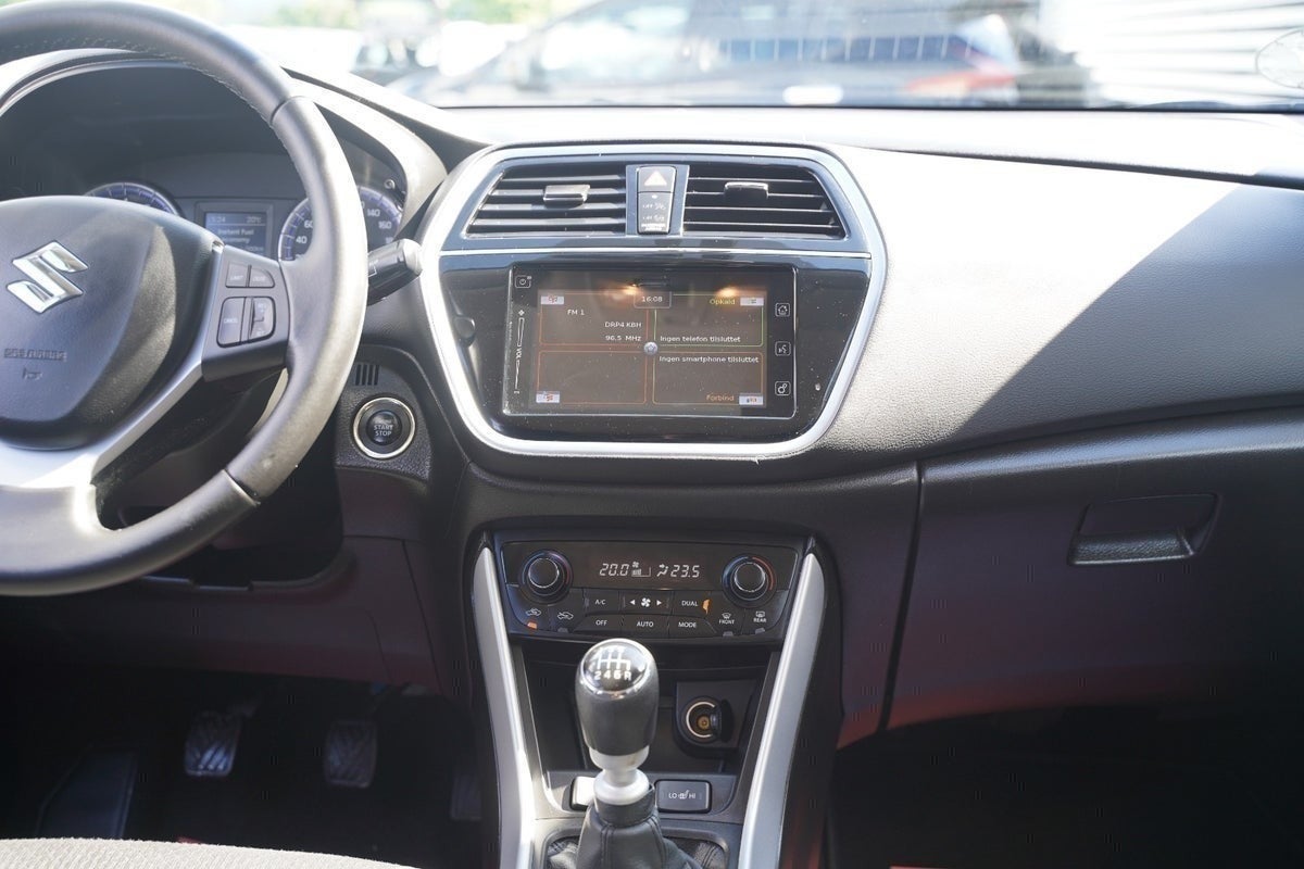 Billede af Suzuki S-Cross 1,0 Boosterjet Active