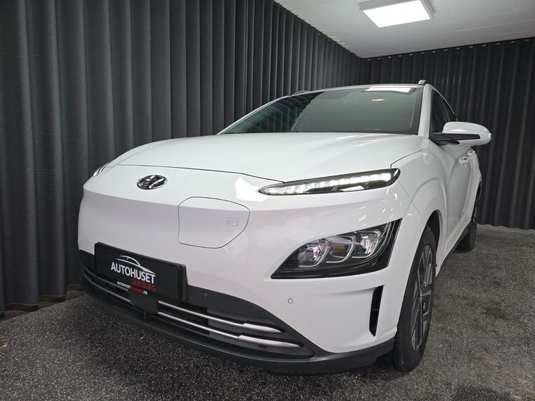 Hyundai Kona EV Trend