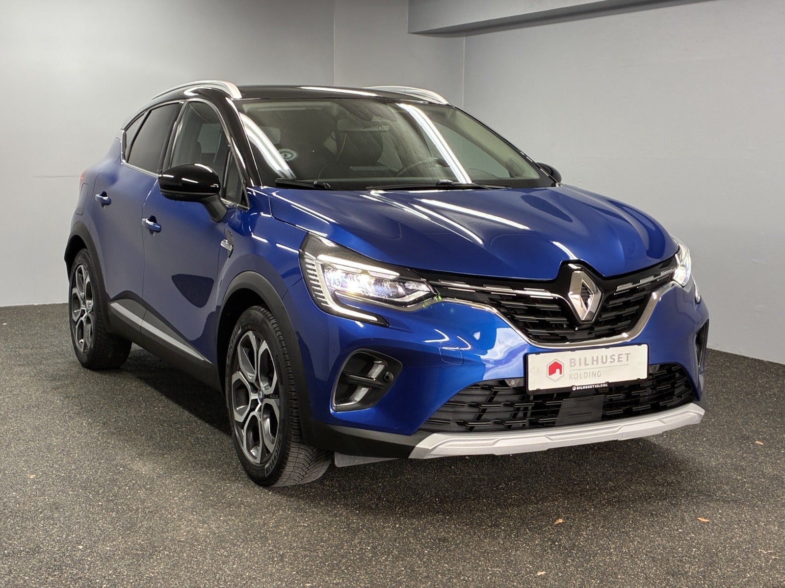 Billede af Renault Captur 1,6 E-Tech Intens
