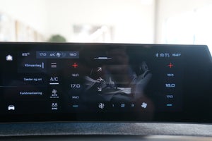 Peugeot e-3008