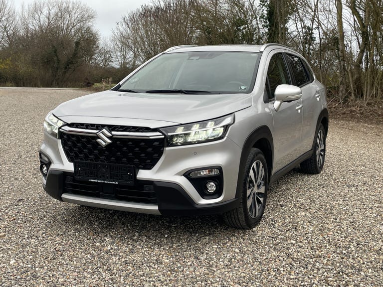 Suzuki S-Cross S-Hybrid Adventure AGS