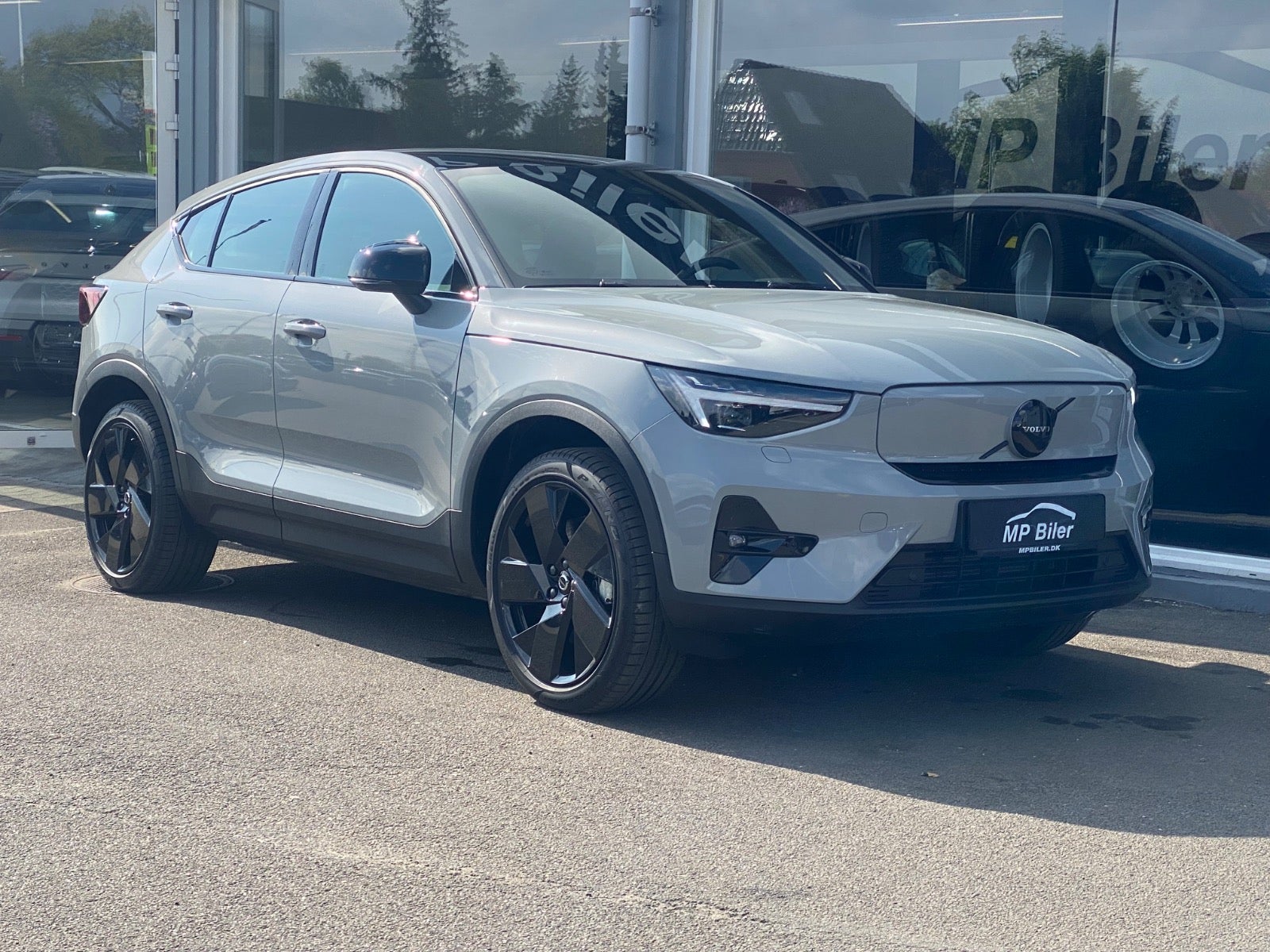Billede af Volvo EC40  Extended Range Black Edition
