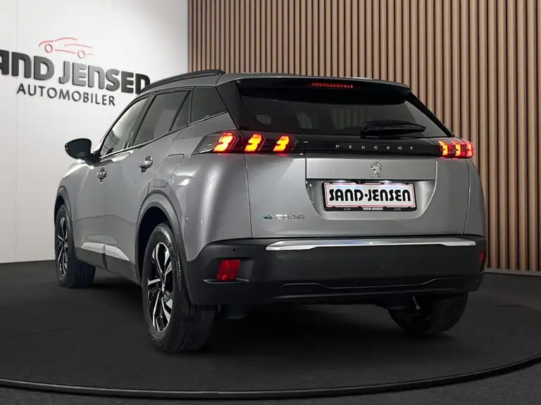 Peugeot e-2008 Allure Pack