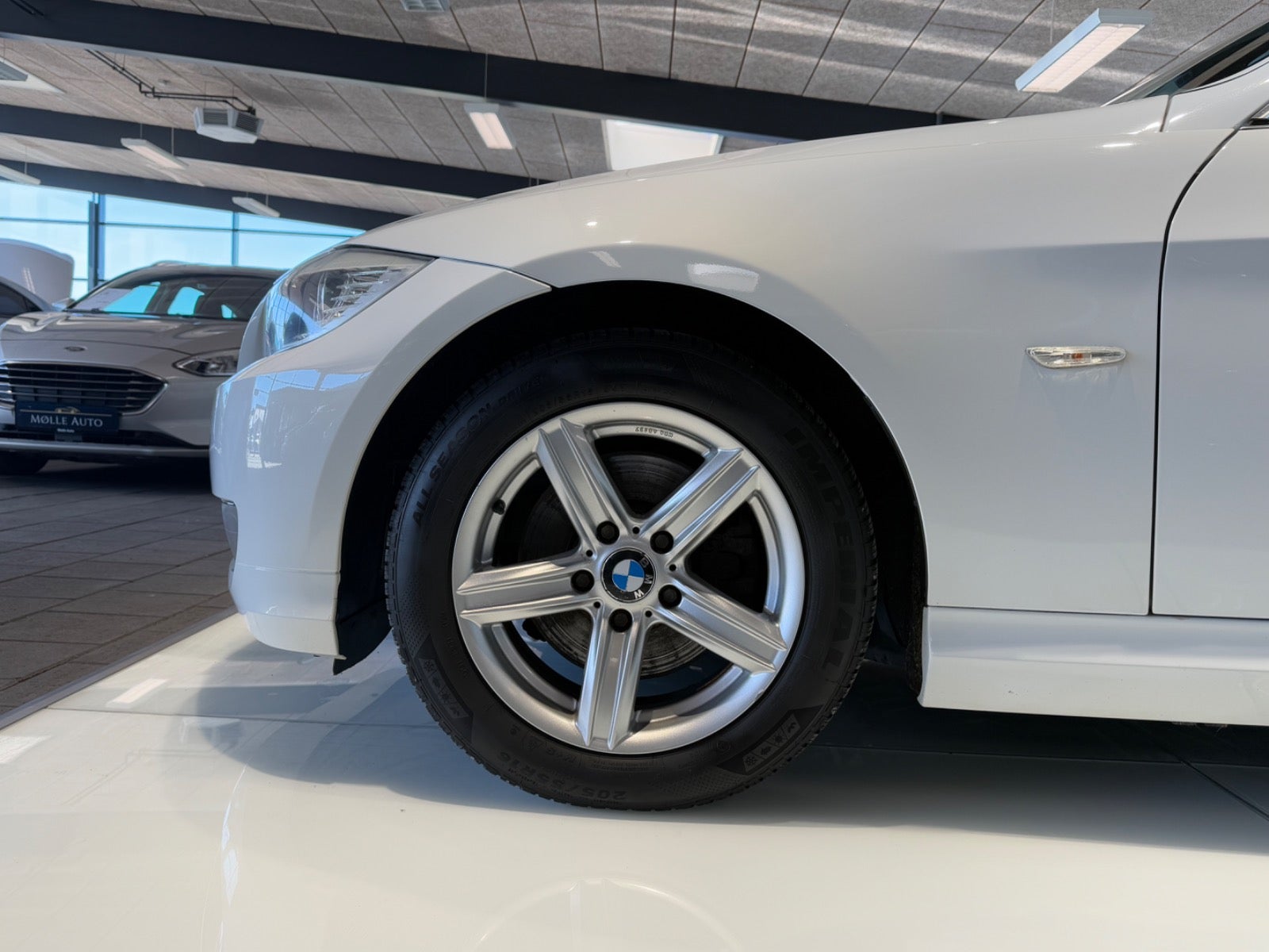 Billede af BMW 325i 3,0 Touring Steptr.