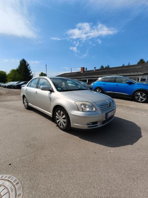 Toyota Avensis 2,0 VVT-i Executive 5d