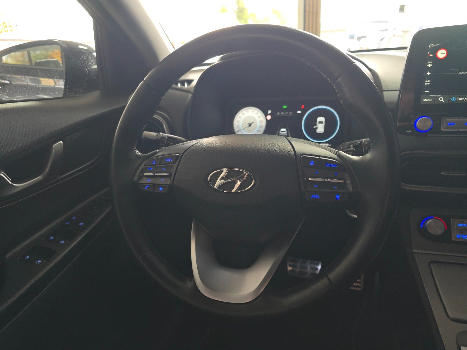 Hyundai Kona EV Trend