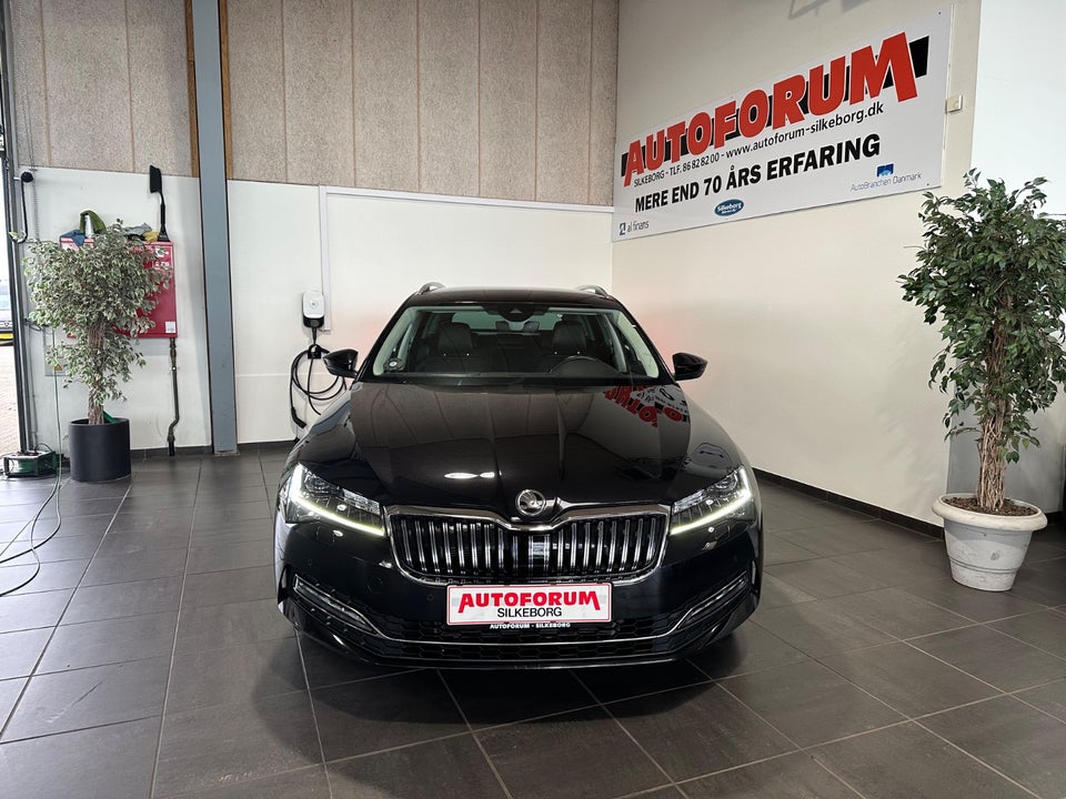 Skoda Superb, Billede 2