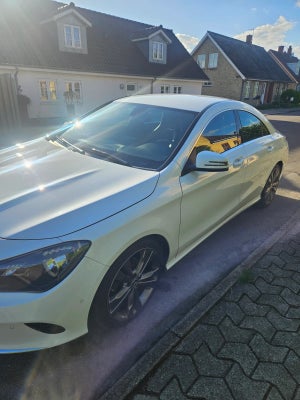 Mercedes CLA200 1,6 Coupé 4d