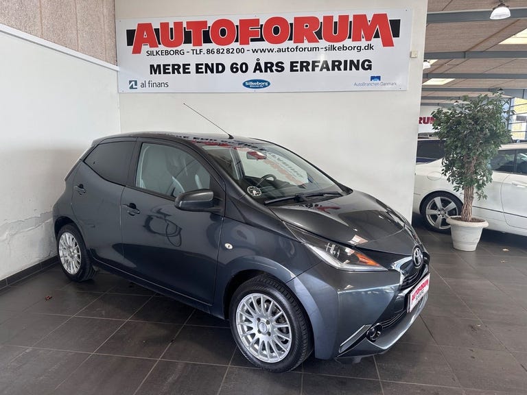 Toyota Aygo VVT-i x-play
