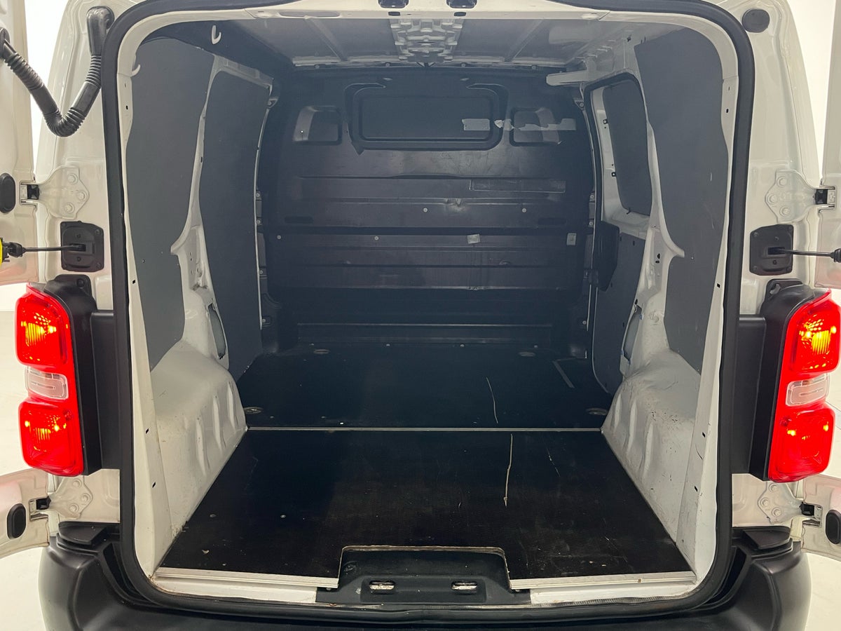 Toyota ProAce D 95 Compact Base billede 15