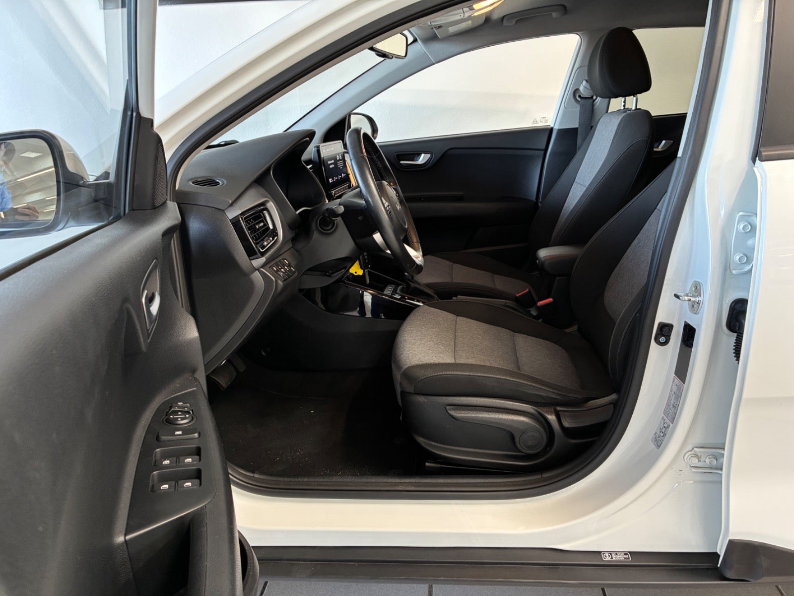 Kia Stonic T-GDi mHEV Prestige Upgrade DCT