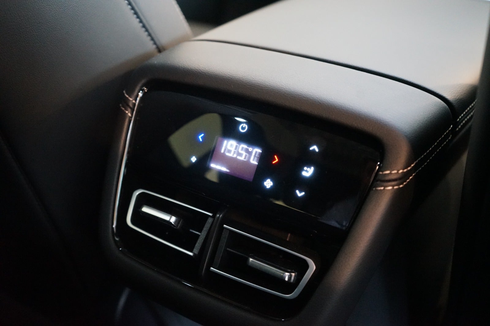 Mazda 6e