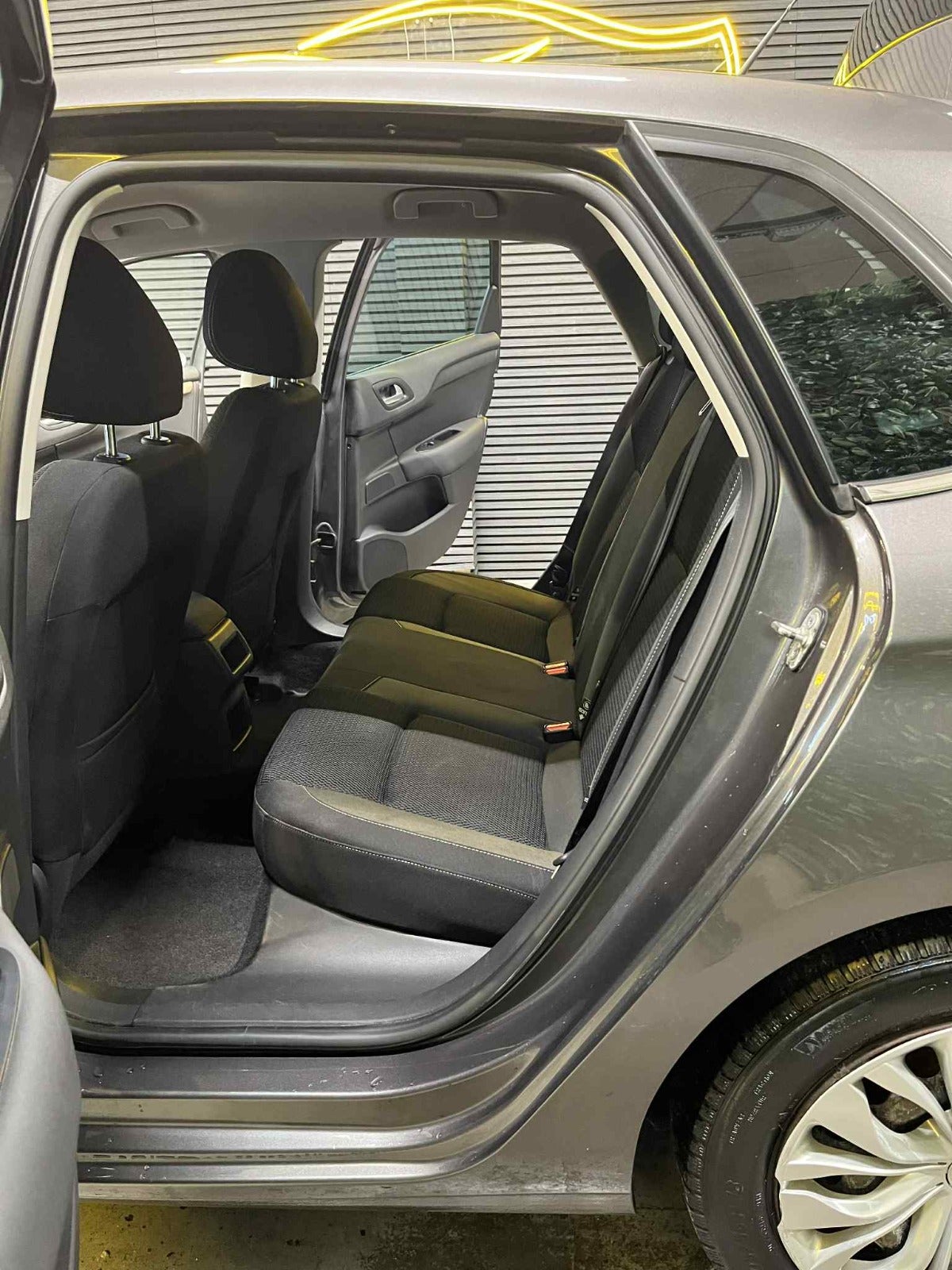 Billede af Citroën C4 1,6 BlueHDi 100 Feel Complet
