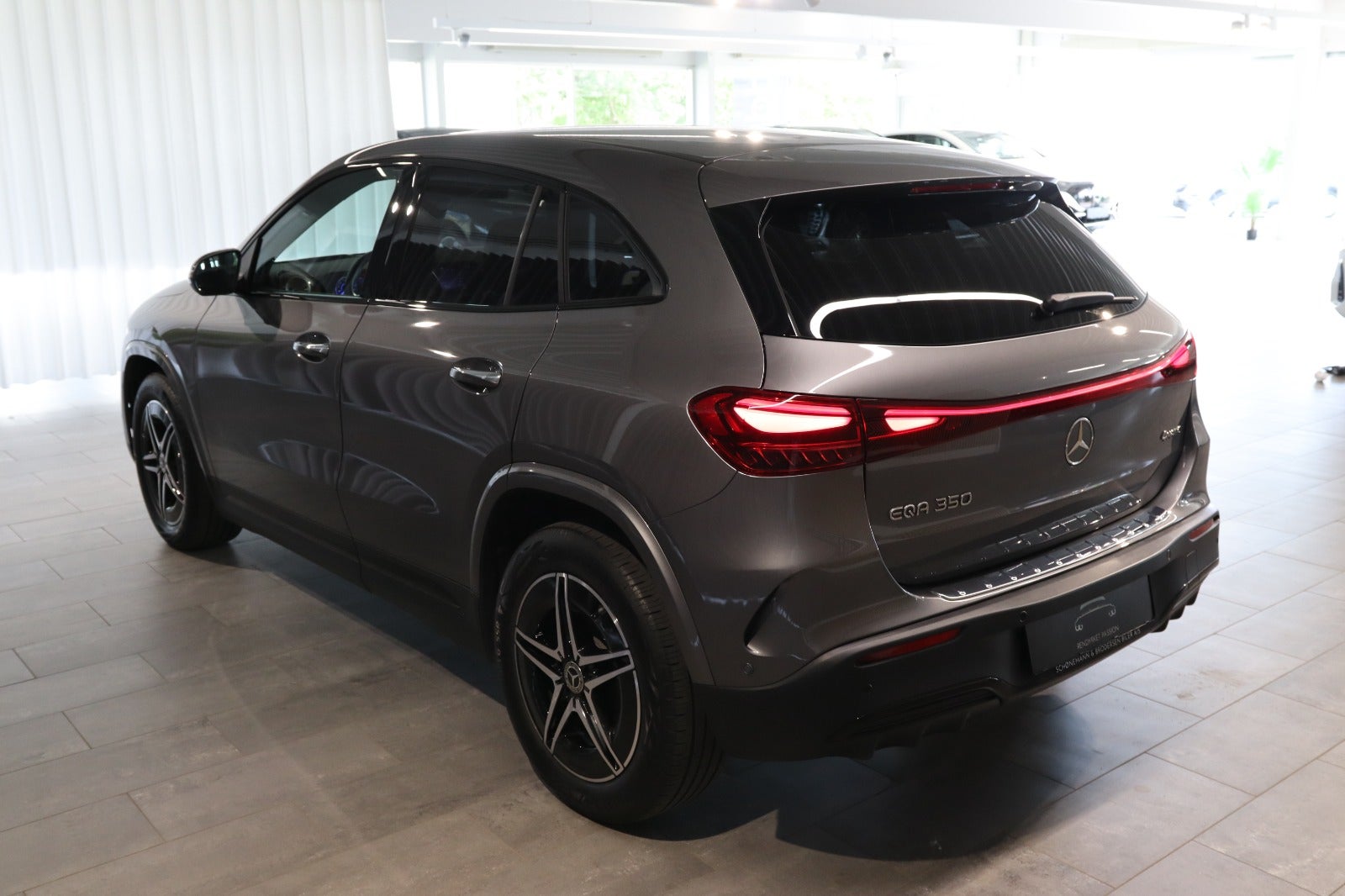 Billede af Mercedes EQA350  AMG Line Premium 4Matic