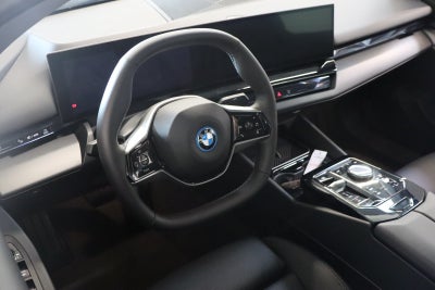 BMW i5 eDrive40 Sport Line