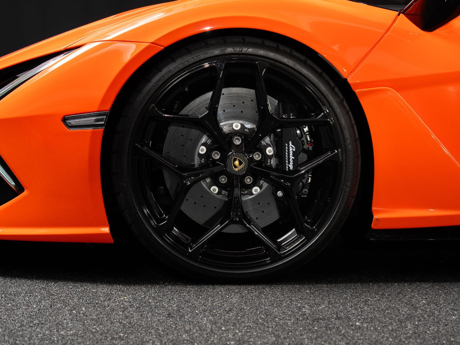 Gallery image 7 of 16