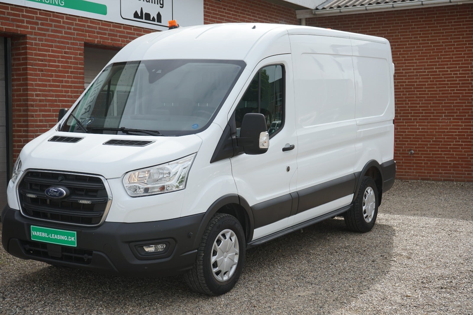 Billede af Ford Transit 350 L2 Van 2,0 TDCi 130 Trend H2 FWD