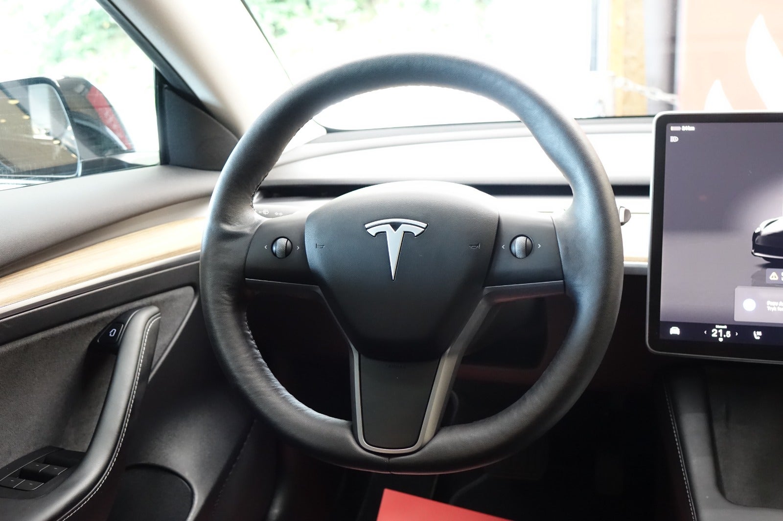 Tesla Model 3, Billede 6