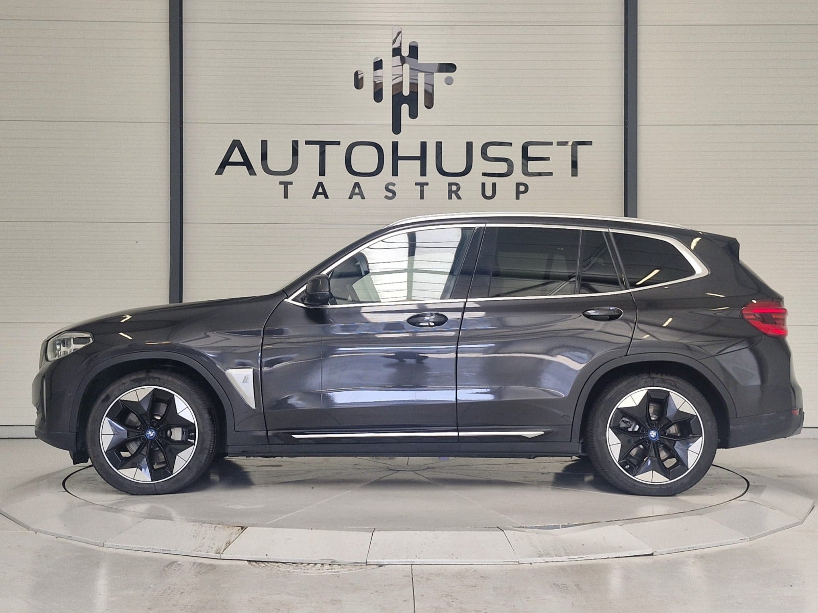 Billede af BMW iX3  Charged Plus