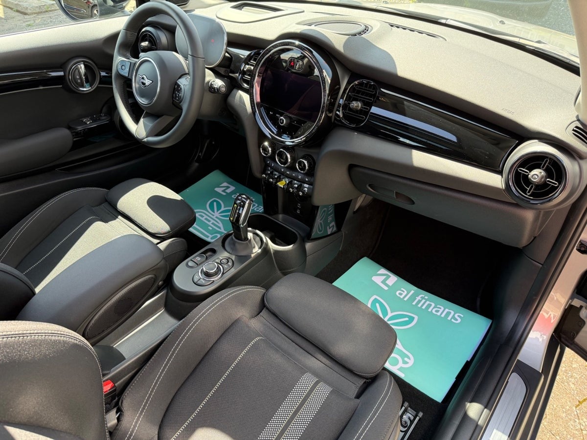 Billede af MINI Cooper SE Classic Trim