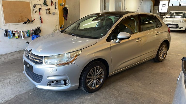 Citroën C4 e-HDi 112 Exclusive E6G