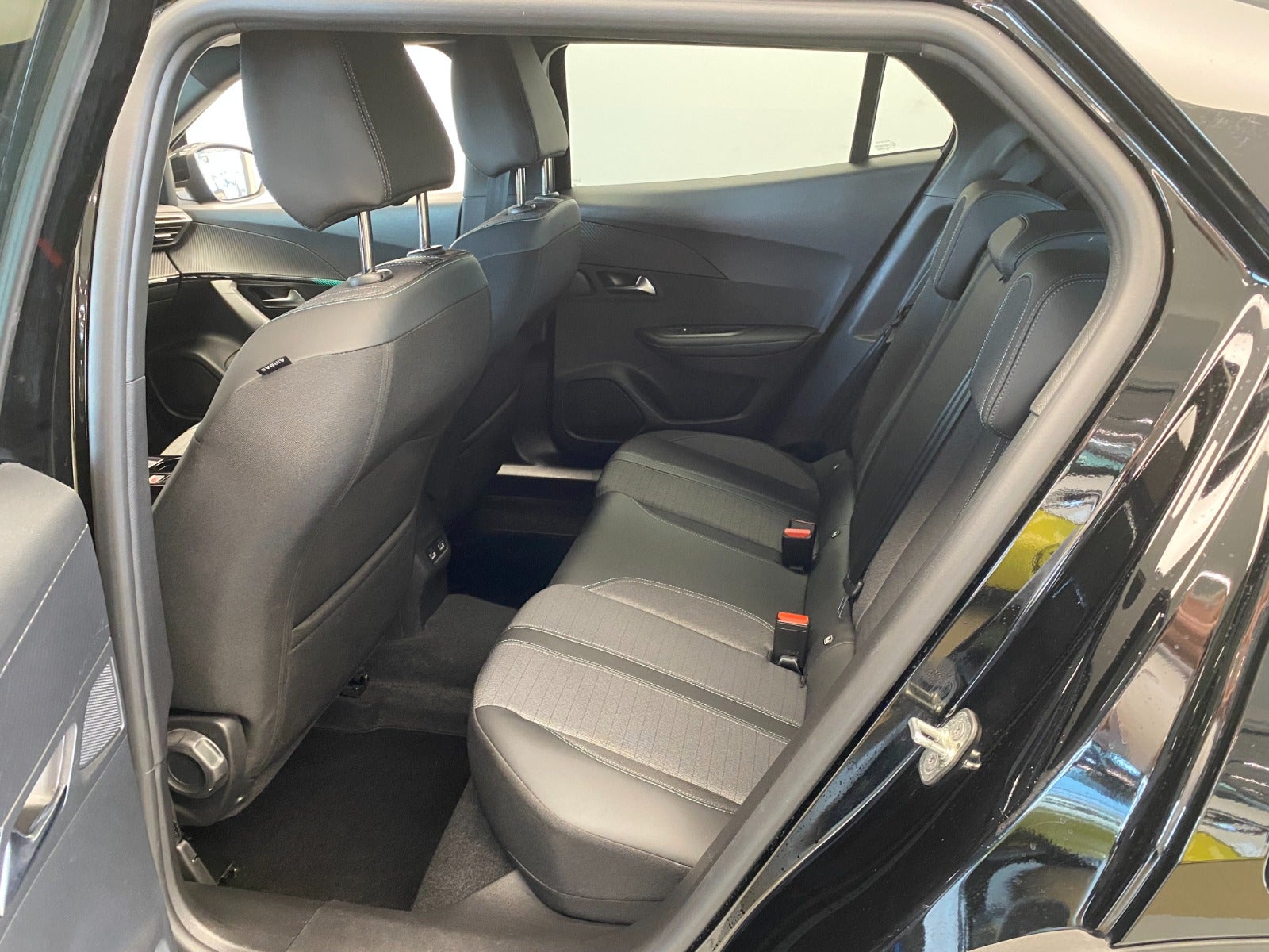 Billede af Peugeot 2008 1,2 PureTech 130 Allure