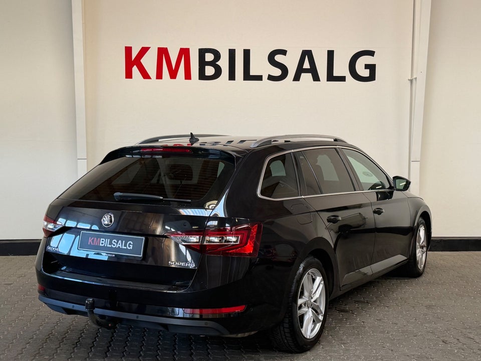 Skoda Superb, Billede 4