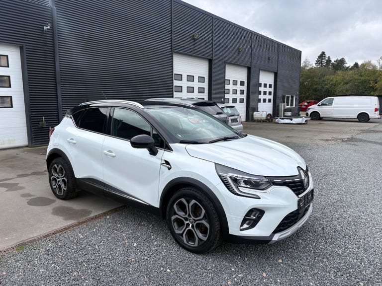 Renault Captur E-Tech Intens Van