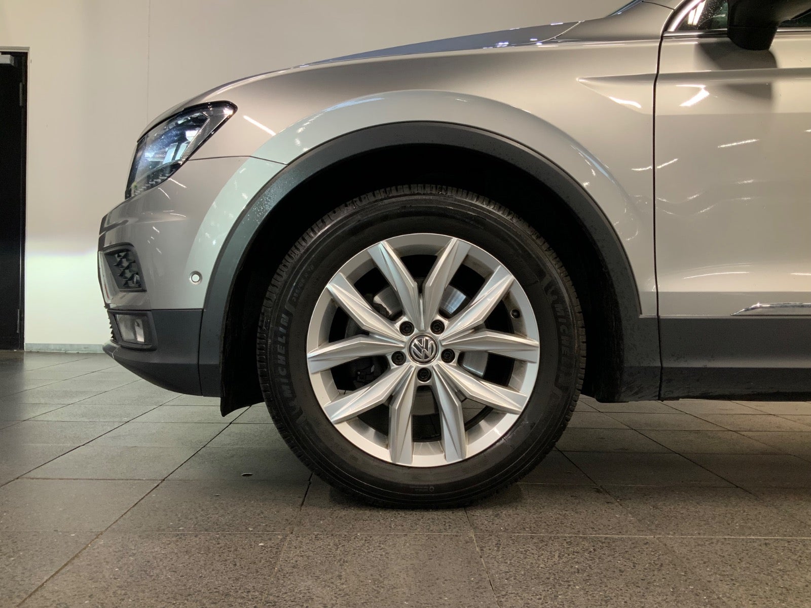 VW Tiguan (4/8)