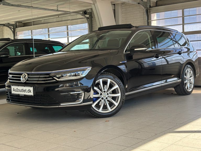 VW Passat GTE Variant DSG