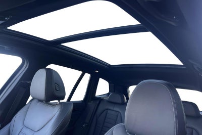 BMW iX3 Charged Plus