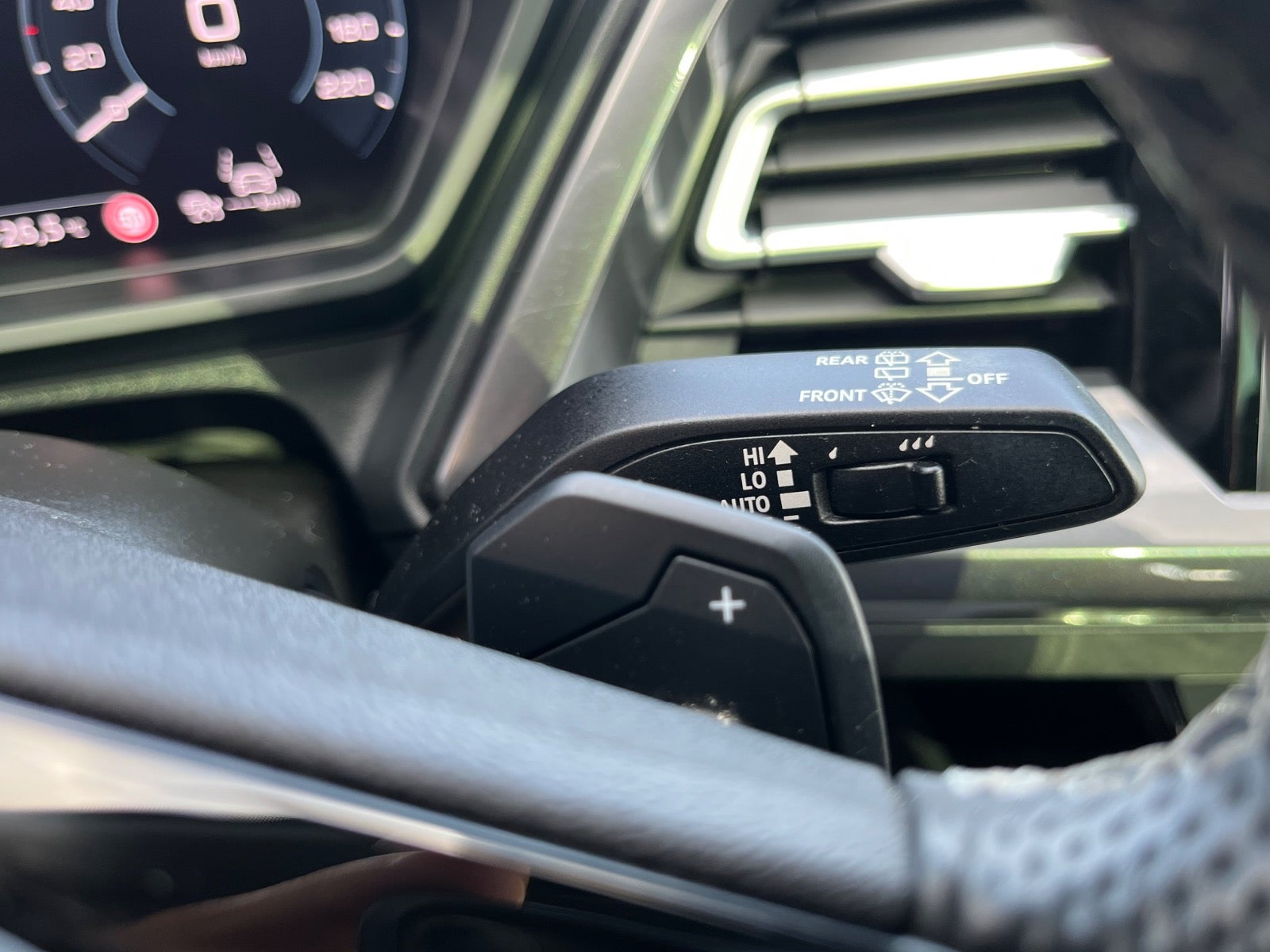 Billede af Audi Q4 e-tron 40 S-line