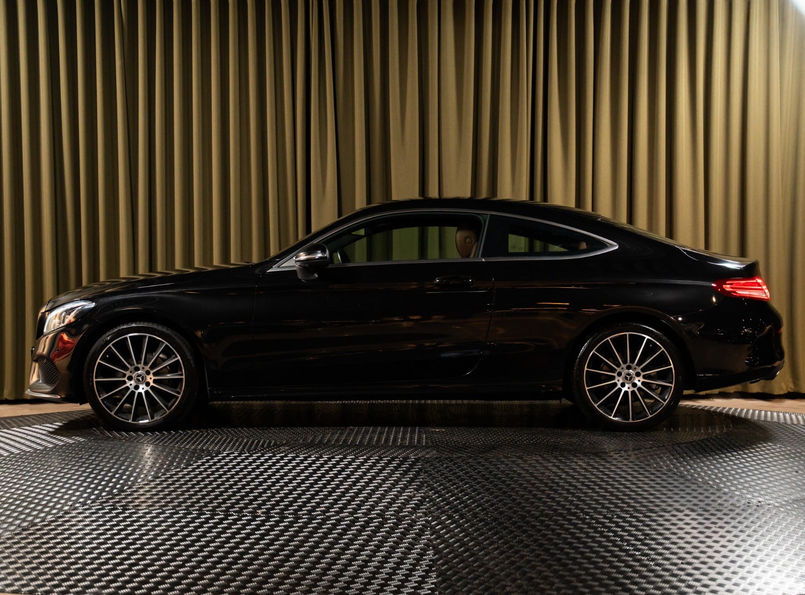 Billede af Mercedes C220 d 2,2 AMG Line Coupé aut.