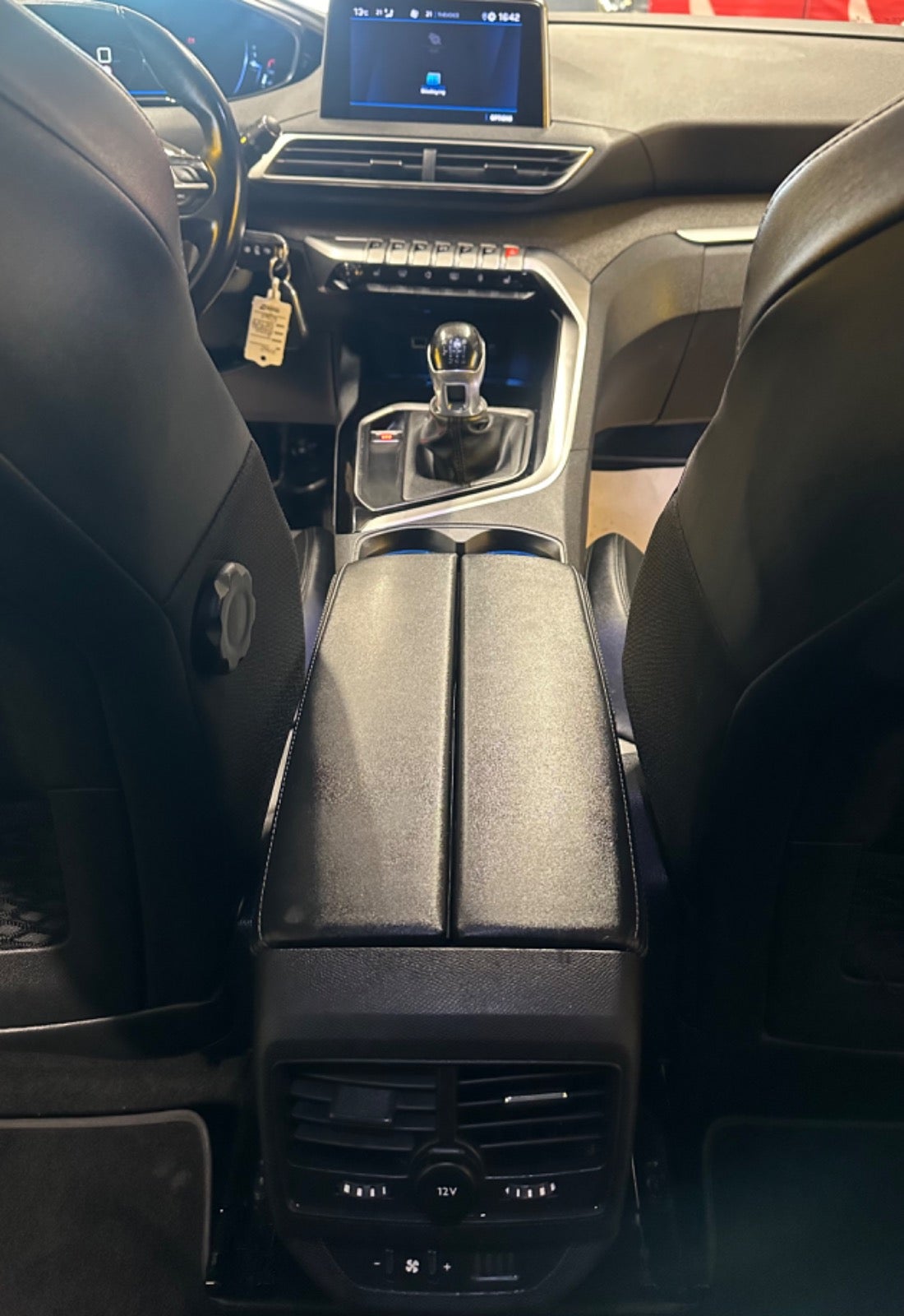 Billede af Peugeot 5008 1,5 BlueHDi 130 Allure 7prs