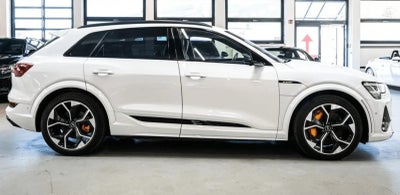 Audi e-tron S  quattro 5d