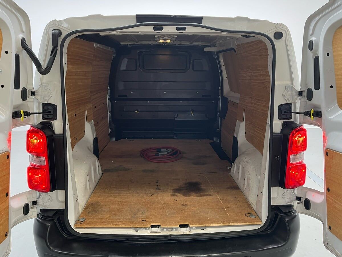 Peugeot e-Expert L2 Premium Van billede 14
