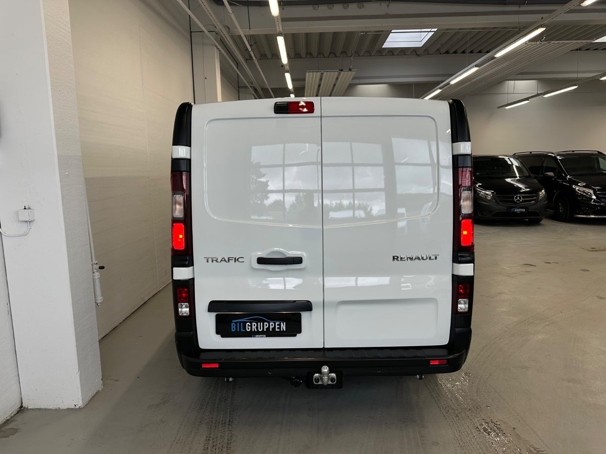 Billede af Renault Trafic 2,0 dCi 130 L2H1 Tekno