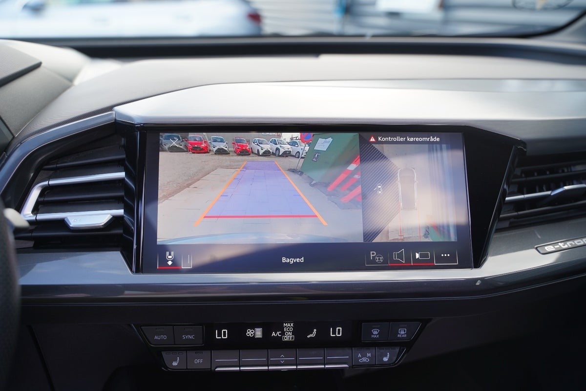Billede af Audi Q4 e-tron 40 Attitude S-line