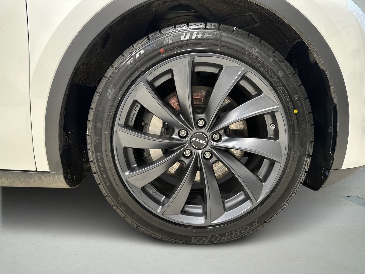 Tesla Model Y Long Range AWD billede 8