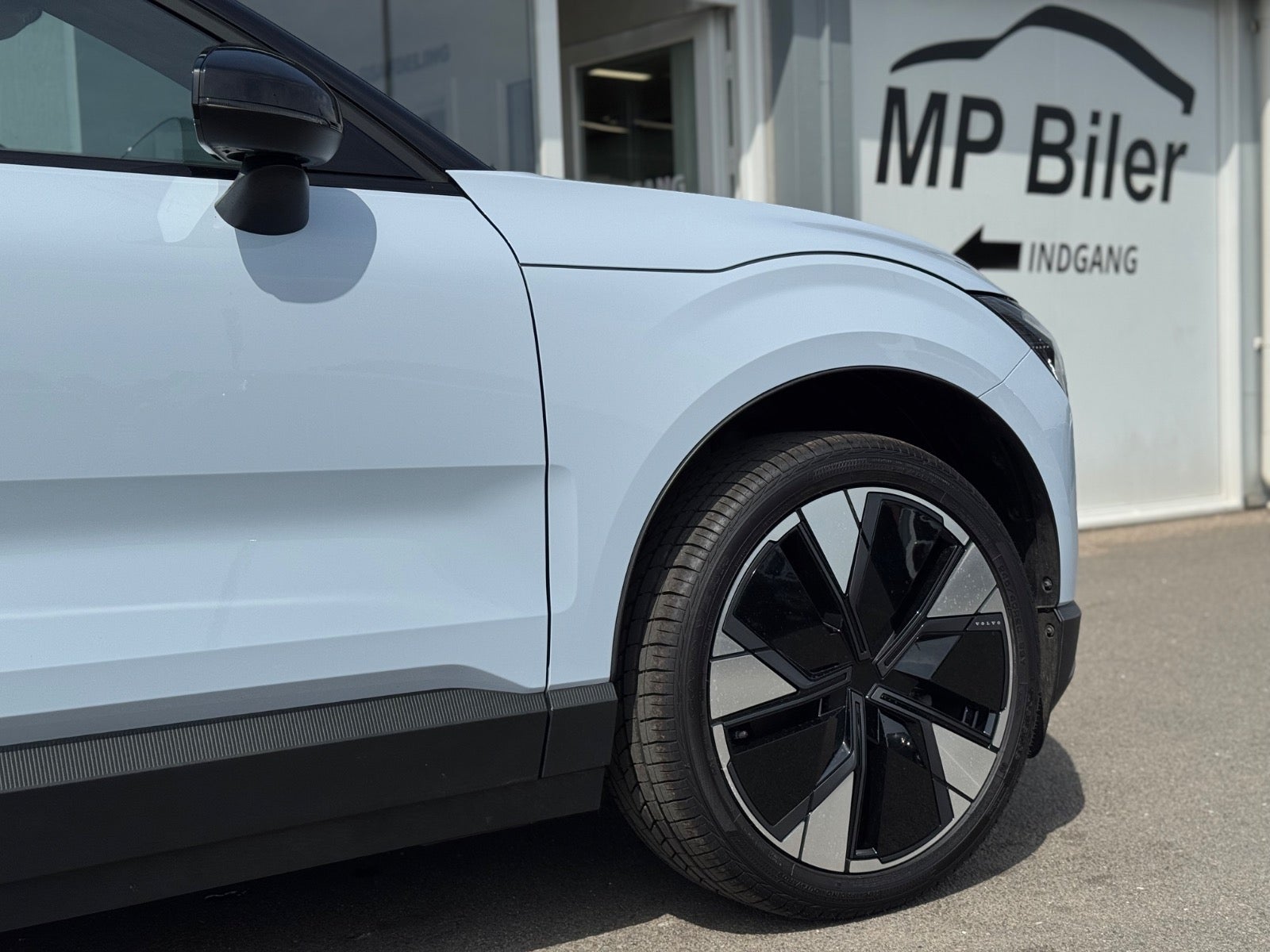 Billede af Volvo EX30  Twin Performance Plus