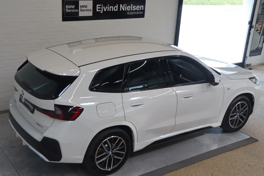BMW iX1 xDrive30 M-Sport
