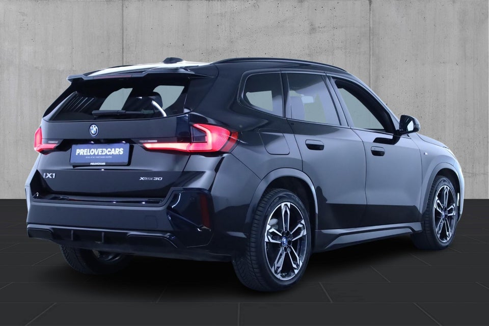 BMW iX1 xDrive30 M-Sport 2024