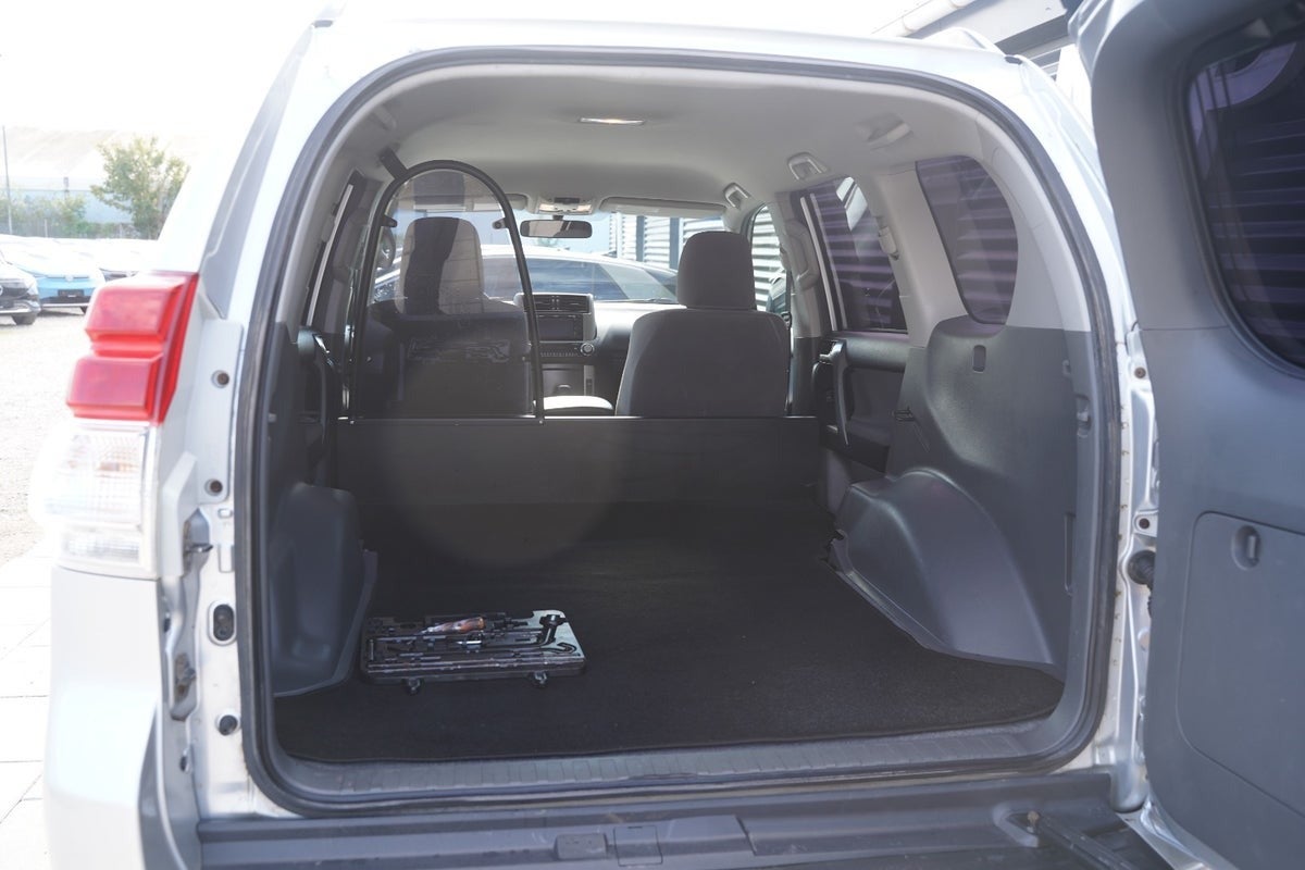 Billede af Toyota Land Cruiser 3,0 D-4D T3 aut. Van