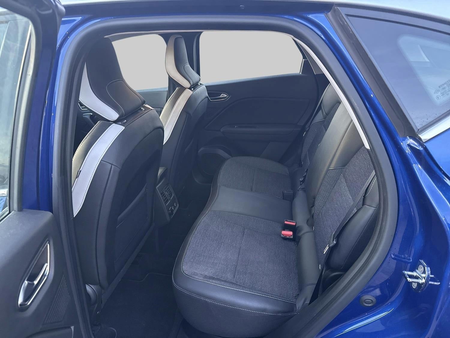 Billede af Renault Captur 1,6 E-Tech Intens