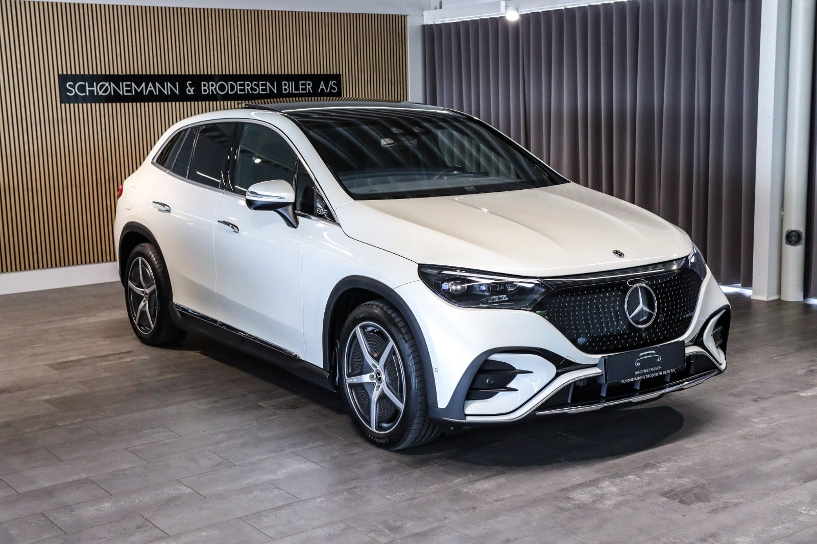 Billede af Mercedes EQE350 SUV  AMG Premium 4Matic