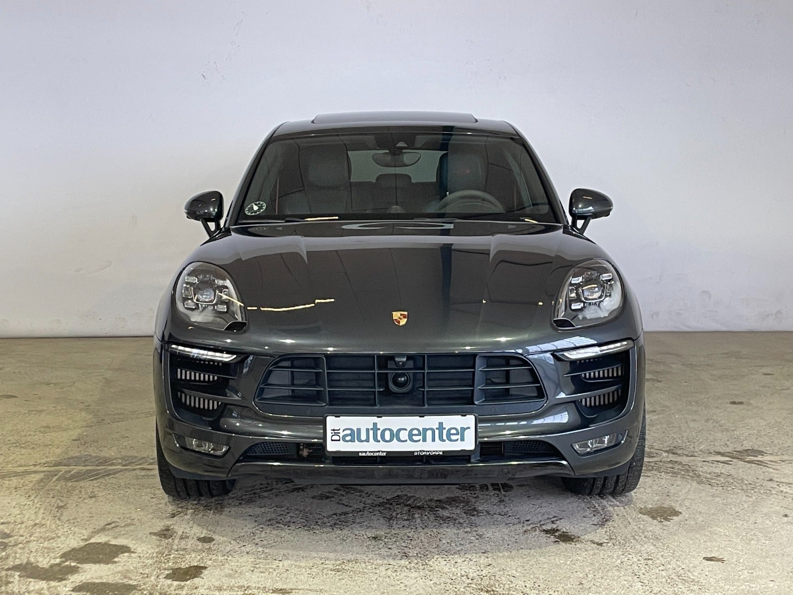 Porsche Macan GTS PDK Van